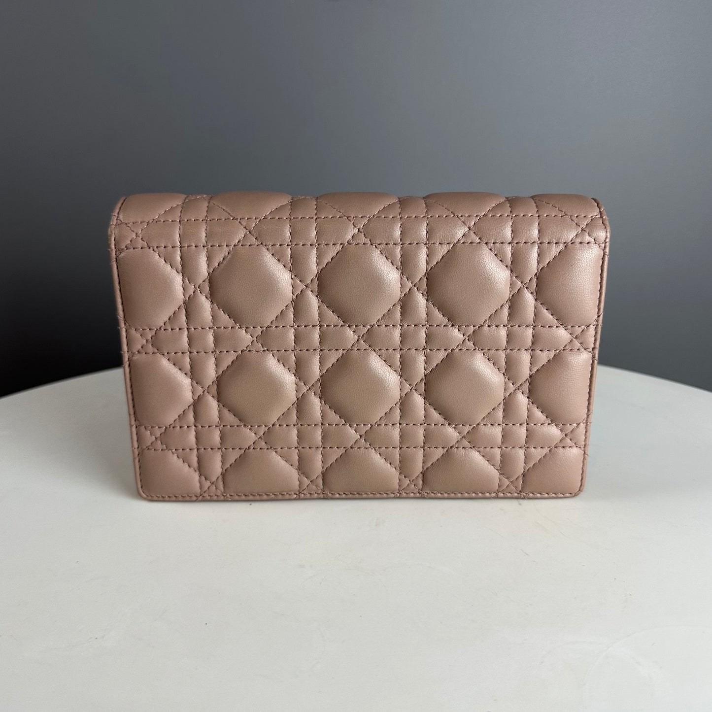 DIOR - Dioraddict wallet on chain pink leather